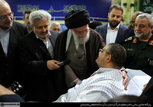 دیدار جمعی از جانبازان قطع نخاعی و بالای ۷۰درصد با رهبر انقلاب