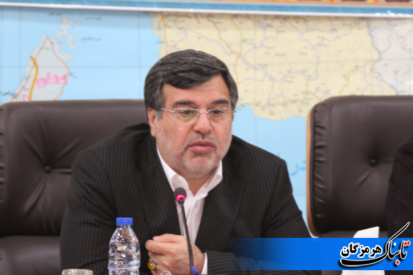 برای انتصاب مدیران کل و صادرات مدیران هرمزگانی به سایر استانها تمام قد حمایت کردم برای انتصاب مدیران کل و صادرات مدیران هرمزگانی به سایر استانها تمام قد حمایت کردم