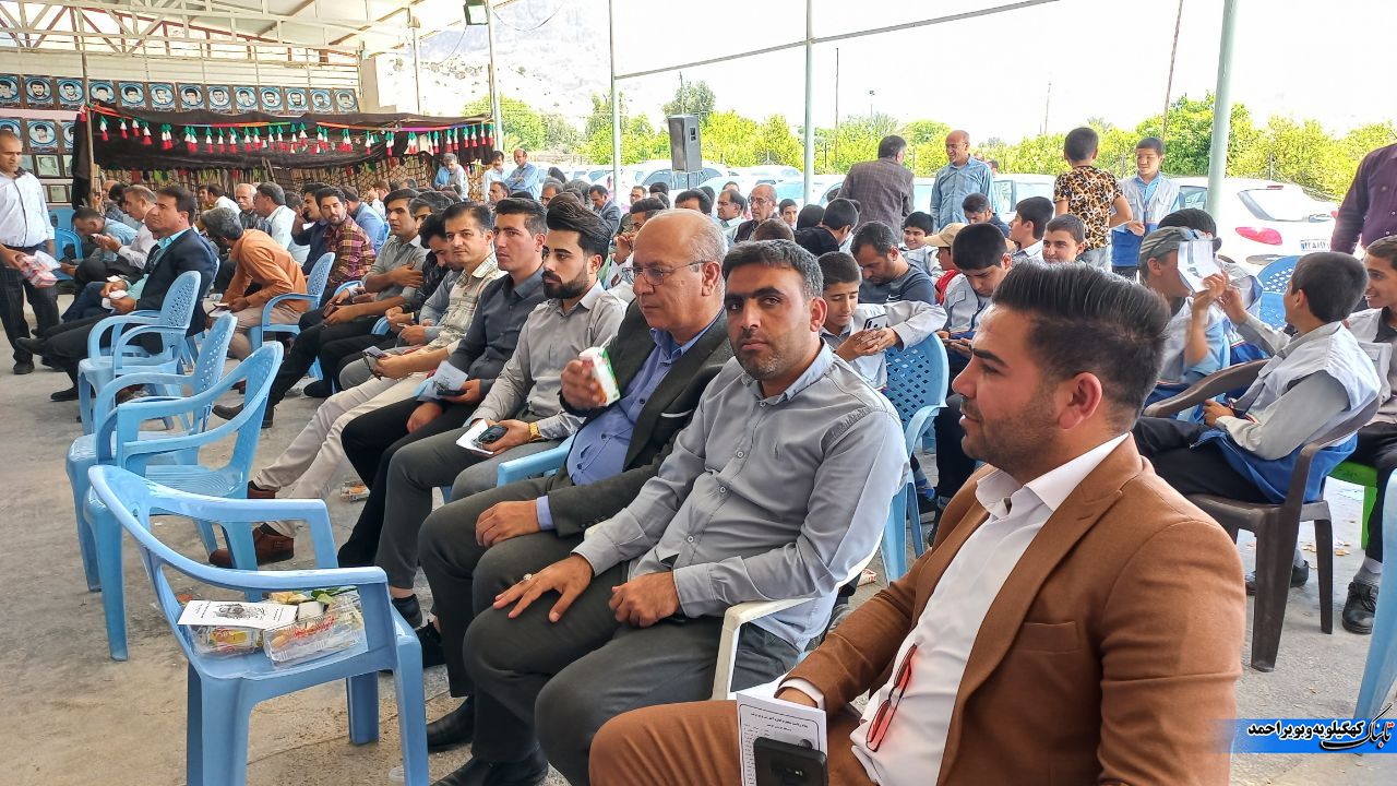 همایش تجلیل از معلمان نمونه و فعالین فرهنگی لنده+تصاویر همایش تجلیل از معلمان نمونه و فعالین فرهنگی لنده+تصاویر