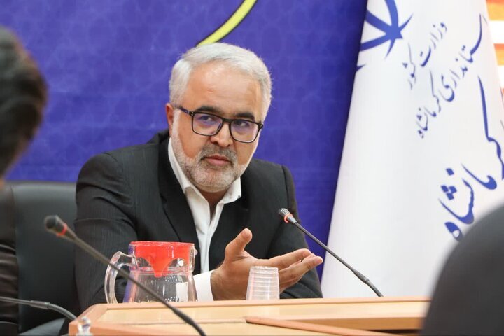 انتخابات ۱۴۰۴ در کرمانشاه بدون کاغذ برگزار می‌شود / ثبت‌نام داوطلبان الکترونیکی شد