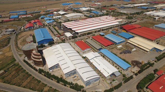 کوتاه کردن دست رانتخواران از سرمایههای ملی با جراحی اقتصادی/ زیر ساختهای صنعتی در البرز توسعه مییابد کوتاه کردن دست رانتخواران از سرمایههای ملی با جراحی اقتصادی/ زیر ساختهای صنعتی در البرز توسعه مییابد
