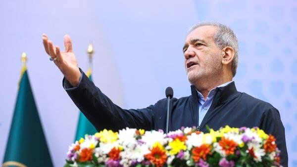 اصلاح نرخ بنزین شتابزده و بدون کارشناسی انجام نمی‌شود