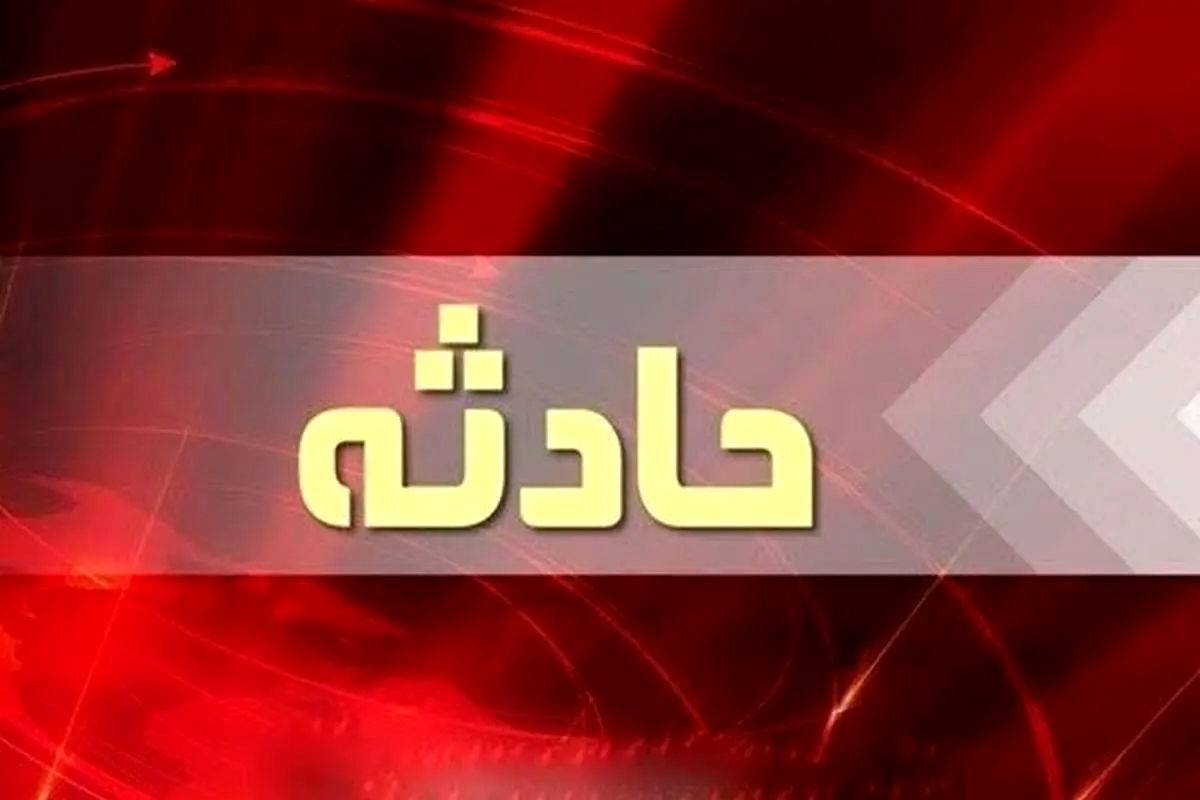 مصدومیت ۱۳ دانشآموز ملایری در اثر خارج شدن مینی بوس از مسیر اصلی مصدومیت ۱۳ دانشآموز ملایری در اثر خارج شدن مینی بوس از مسیر اصلی