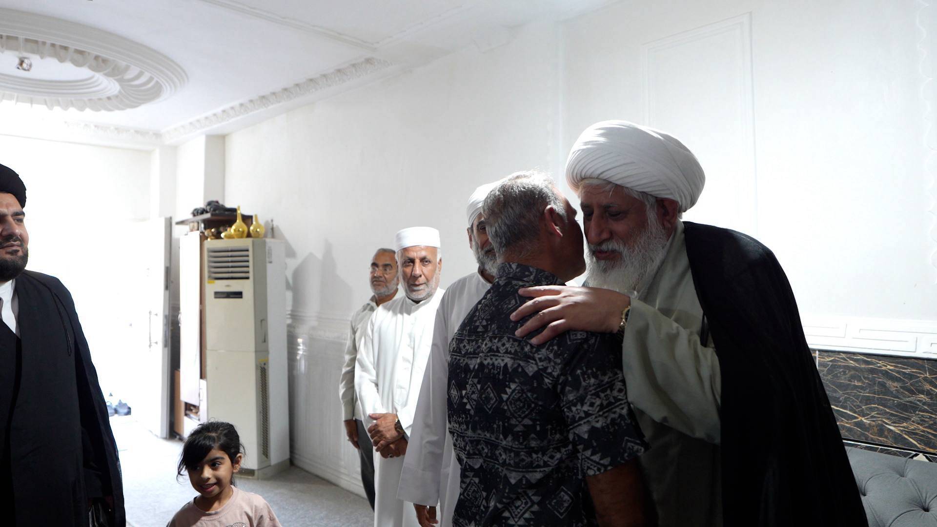 حمله دشمن به جزیره هنگام ۷ نفر زخمی بر جای گذاشت