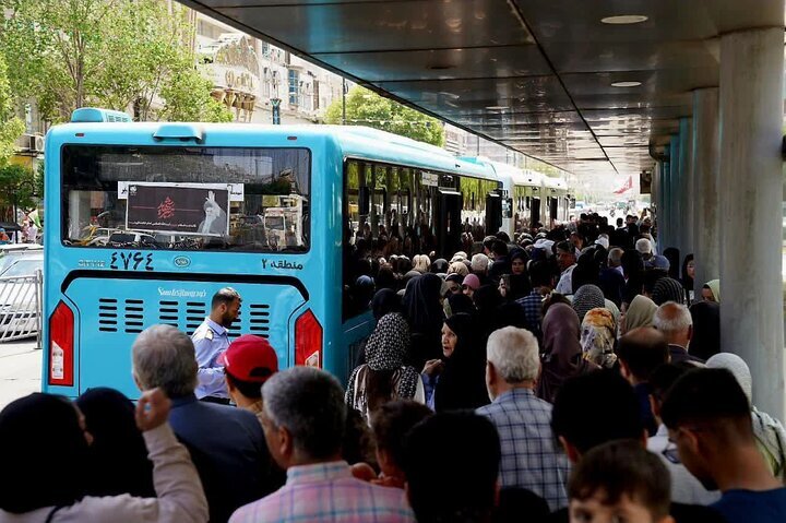 سرویسدهی رایگان ناوگان اتوبوسرانی مشهد در روز زیارتی امام رضا(ع) سرویسدهی رایگان ناوگان اتوبوسرانی مشهد در روز زیارتی امام رضا(ع)