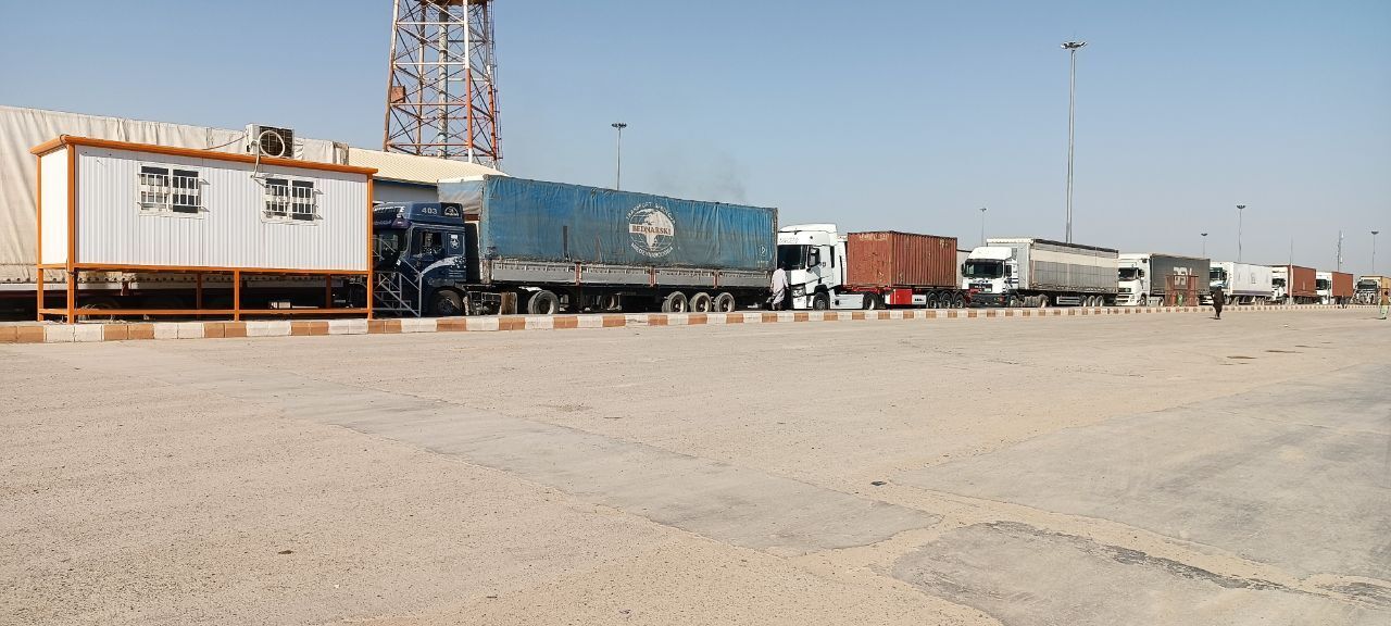 تاکید فرماندار تایباد بر تسریع خروج ناوگان حملونقلی از مرز دوغارون تاکید فرماندار تایباد بر تسریع خروج ناوگان حملونقلی از مرز دوغارون