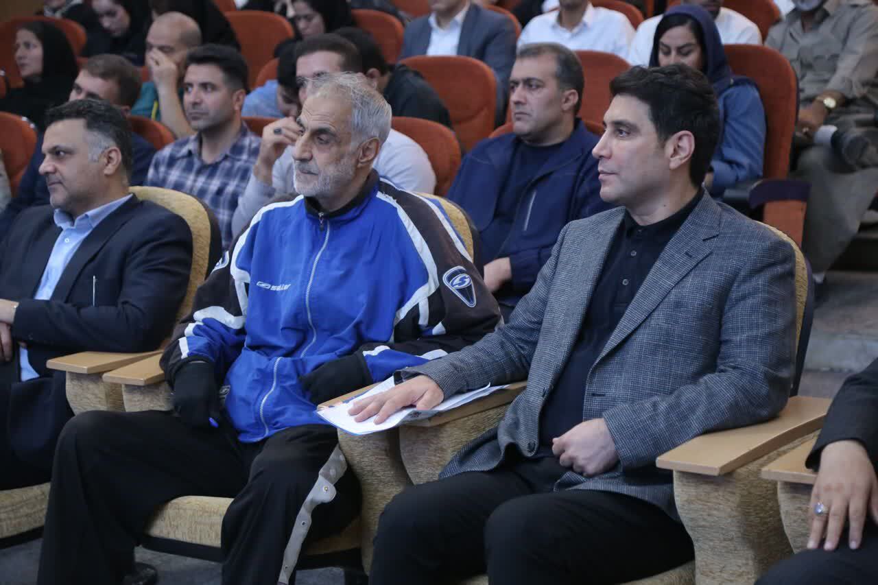 تجلیل از قهرمانان ورزش کردستان/ مدال‌آوران، مربیان و داوران بین‌المللی مورد تقدیر قرار گرفتند + تصاویر