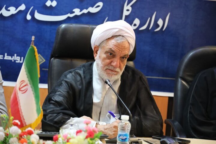 باید تا آخرین ریال سهم استان کرمان از معادن بازگردد