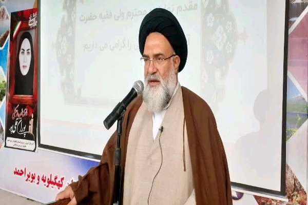 نماز؛ محور تربیت نسل مؤمن در مدارس کهگیلویه و بویراحمد/ بیش از هزار فعال نمازی تجلیل شدند+ فیلم نماز؛ محور تربیت نسل مؤمن در مدارس کهگیلویه و بویراحمد/ بیش از هزار فعال نمازی تجلیل شدند+ فیلم