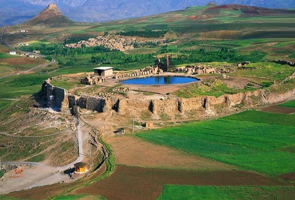 نگین فیروزه‌ای شمال غرب ایران در انتظار کشف دوباره/ از دریاچه ارومیه تا تخت سلیمان