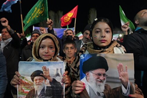 دعوت از کرمانی‌ها جهت اجرای پویش «نذر خودرو» در مراسم بدرقه رهبر شهید ایران