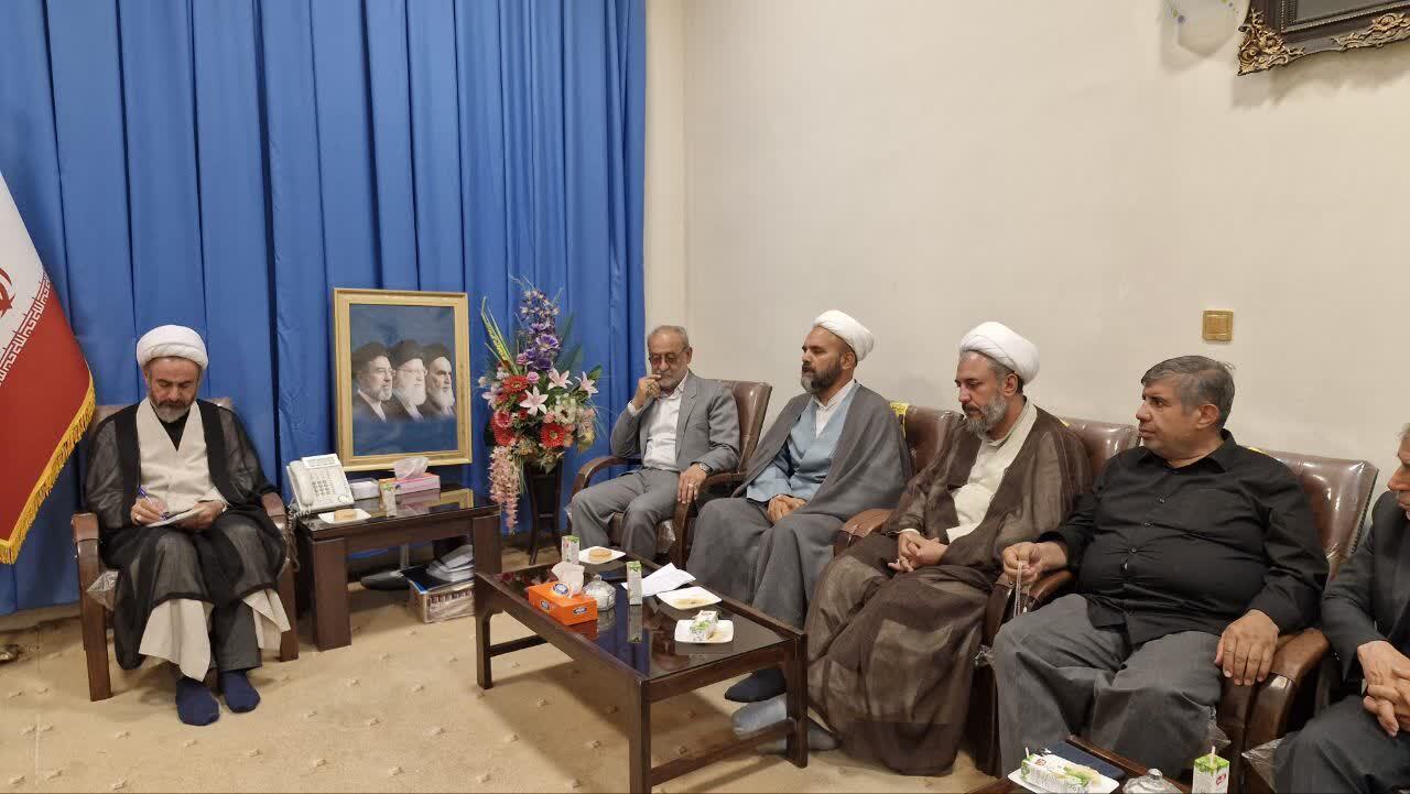 موكب العتبه العباسیه در سایه گزاری از نیازمندان بی ادعا می درخشد