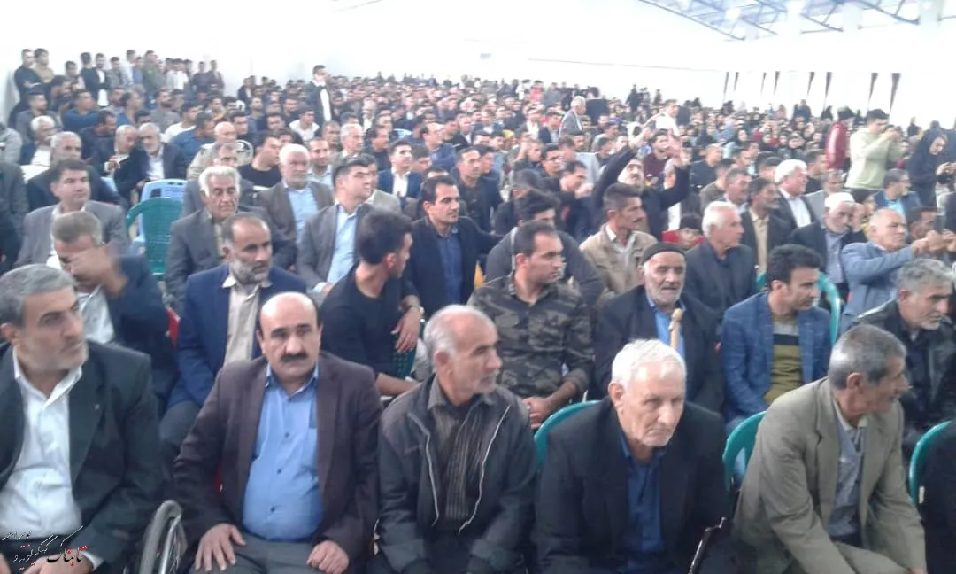 قدرت نمایی رقیب نماینده / جایی که دکتر تحقیر می شود !  / تفسیر دو شاخ ملخ  از تاجگردون تا حسینی ! / از جهنم روحانی تا جهنمی برای مردم / ماجرای توزیع بن در روستاها چه بود؟ + تصاویر