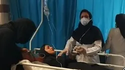 انتقال 30 دانش آموز بدحال سمیرمی به بیمارستان