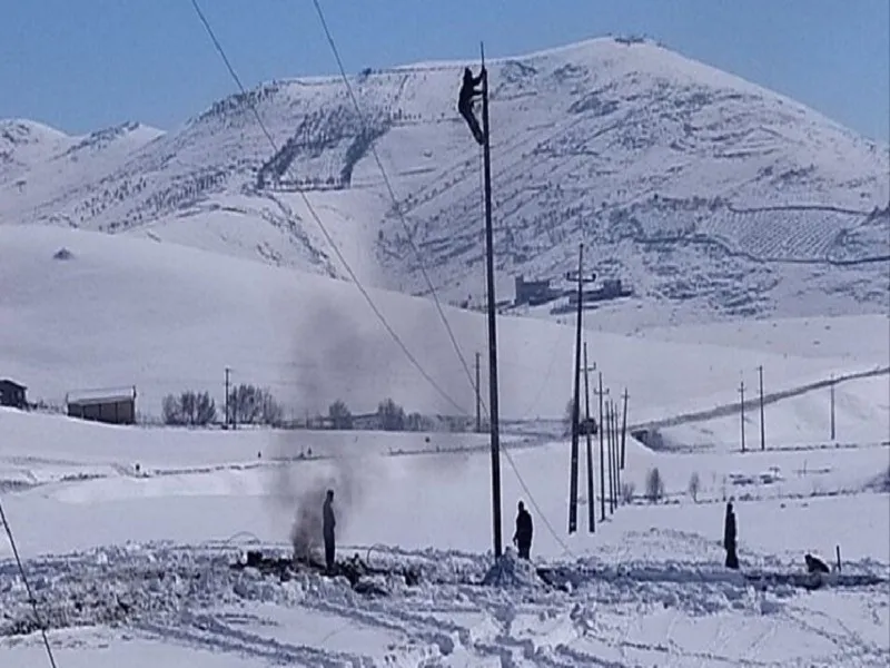 خسارت ۷۰ میلیاردی برف به برق کرمانشاه