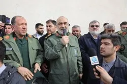 برای بهبود شرایط مردم زلزله زده از همه امکانات استفاده کنید
