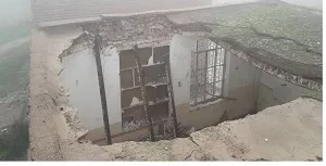 ریزش سقف مدرسه در دزفول