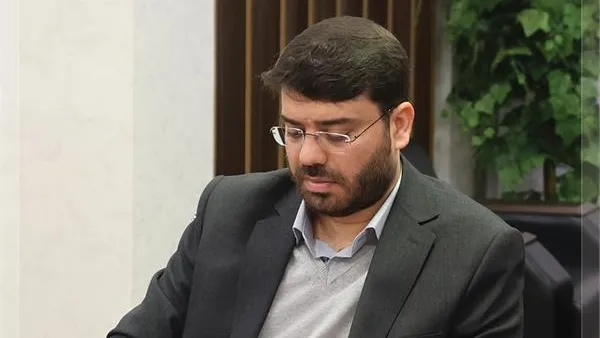 آیین تکریم و معارفه مدیریت برنامه ریزی و توسعه پتروشیمی امیرکبیر برگزار شد