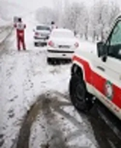امداد رسانی به ۳۴۰ فرد گرفتار در برف و کولاک آذربایجان غربی