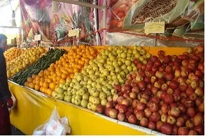 اهواز بازارچه استاندارد میوه و تره بار ندارد
