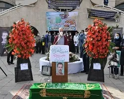 تشییع پیکر دوازدهمین شهید مدافع سلامت در اصفهان