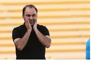 خداحافظی بختیاری‌زاده از استقلال خوزستان پس از بازی جنجالی با اراک