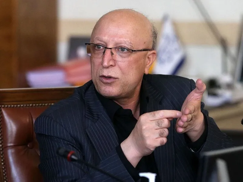پرفسور شمسی پور سرمایه نمادین کشور است