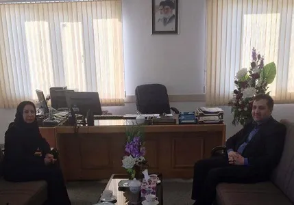 هر ایرانی در خارج از کشور چه انقلابی و چه غیر انقلابی باشد باید مسائل و مشکلات آنها در خارج از کشور رسیدگی و مرتفع گردد