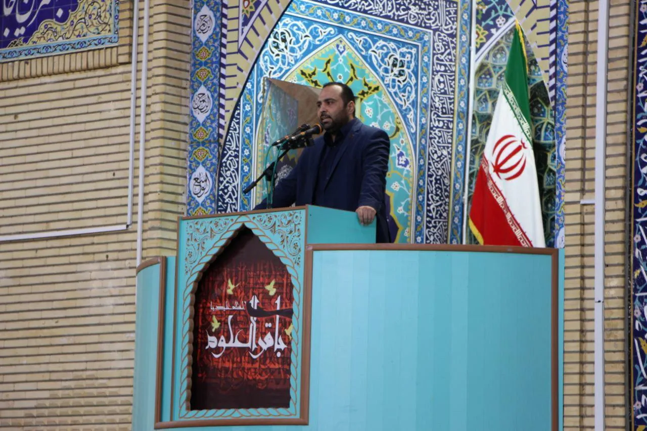 دانشگاهها بجای دانش آموخته، کارآموخته تحویل جامعه دهند