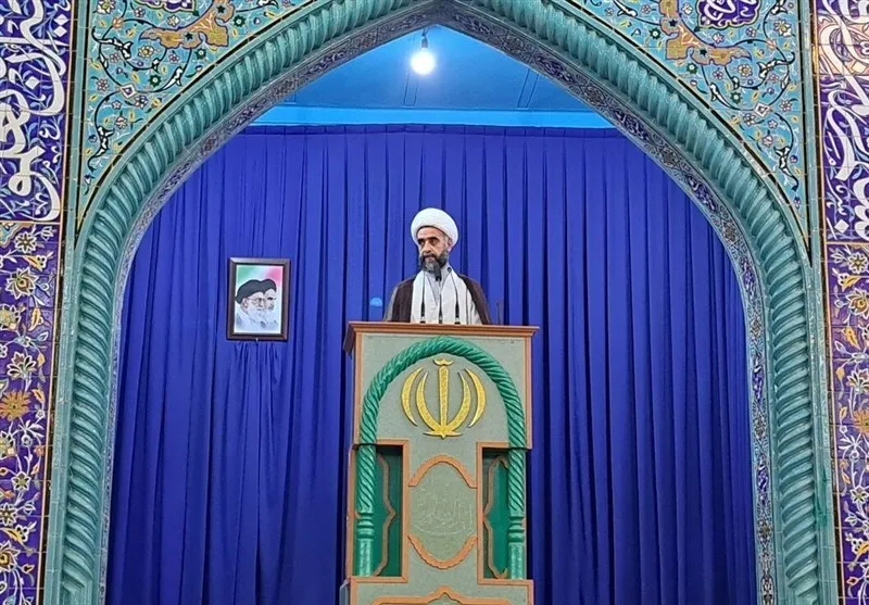 امام جمعه موقت بوشهر: مسئولان برای رفع مشکلات جوانان توجه ویژه‌ای داشته باشند