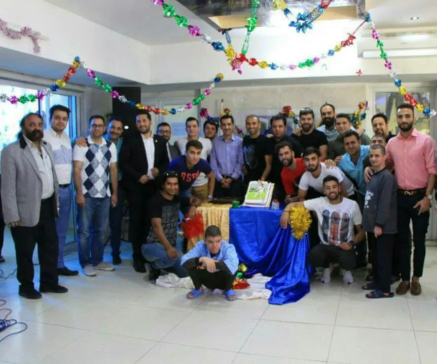 مراسم جشن تولد کاپیتان تیم پدیده شهر خودرو در جمع معلولان برگزار شد