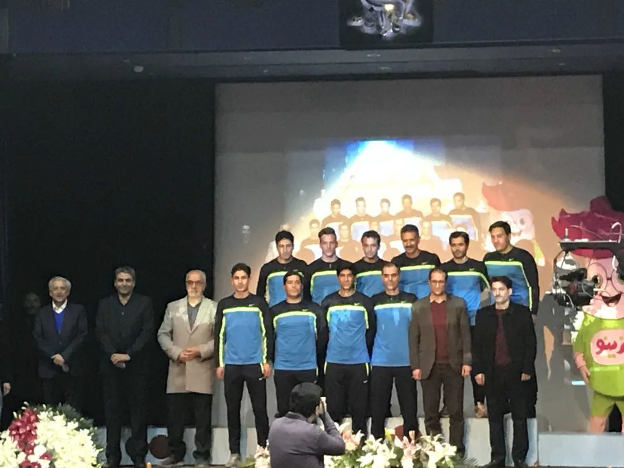جام قهرمانی مهرانه به صنعت آب وبرق استان زنجان رسید