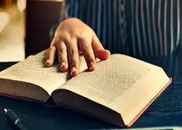 فعالیت‌ها و برنامه‌های کتابخانه‌های استان کرمانشاه در فضای مجازی