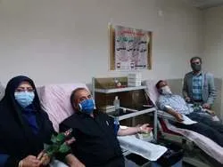 پیوستن جمعی از خبرنگاران و اصحاب رسانه خوی به پویش ملی اهدای خون ، اهدای زندگی
