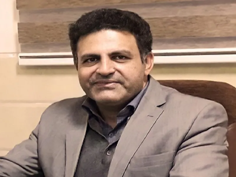 کسب موقعیت های علمیِ بین المللی توسعه علمی و ارتقا نشریات داخلی را در پی دارد