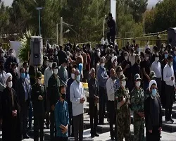 مادر شهید همت در کنار فرزندش آرام گرفت