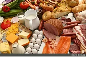 مرغ، گوجه و رب گوجه گران شد